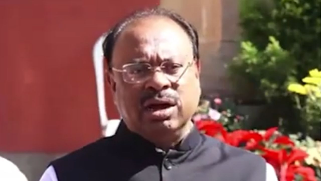 तुकडेबंदी सुधारणा विधेयकामुळे होणार ६० लक्ष कुटुंबांची मालमत्ता कायदेशीर – चंद्रशेखर बावनकुळे