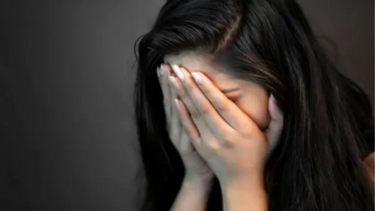 Mumbai Crime: दिव्यांग महिलेवर लैंगिक शोषण करून ब्लॅकमेल; आधी नशेचे पदार्थ मिसळून खायला दिल नंतर…