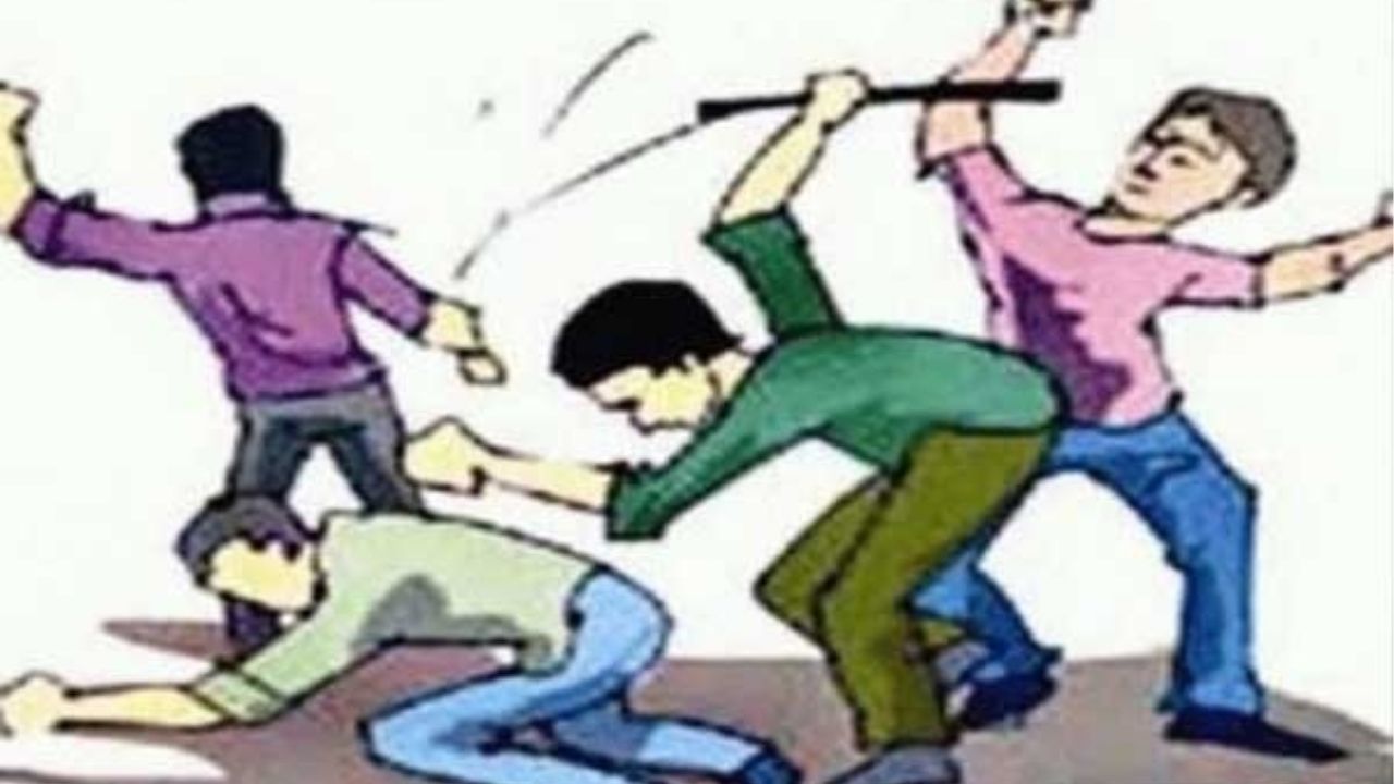 Solapur Crime: कॉलेजमध्ये रॅगिंगचा कहर; 11वीच्या विद्यार्थ्याला तीन तास स्टम्पने मारहाण, कॉलेज प्रशासनावर गंभीर आरोप