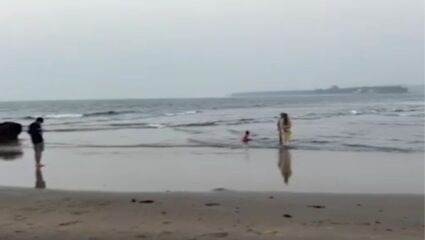 Sindhudurg : नववर्षाच्या जल्लोषासाठी भोगवे हाऊसफुल्ल!