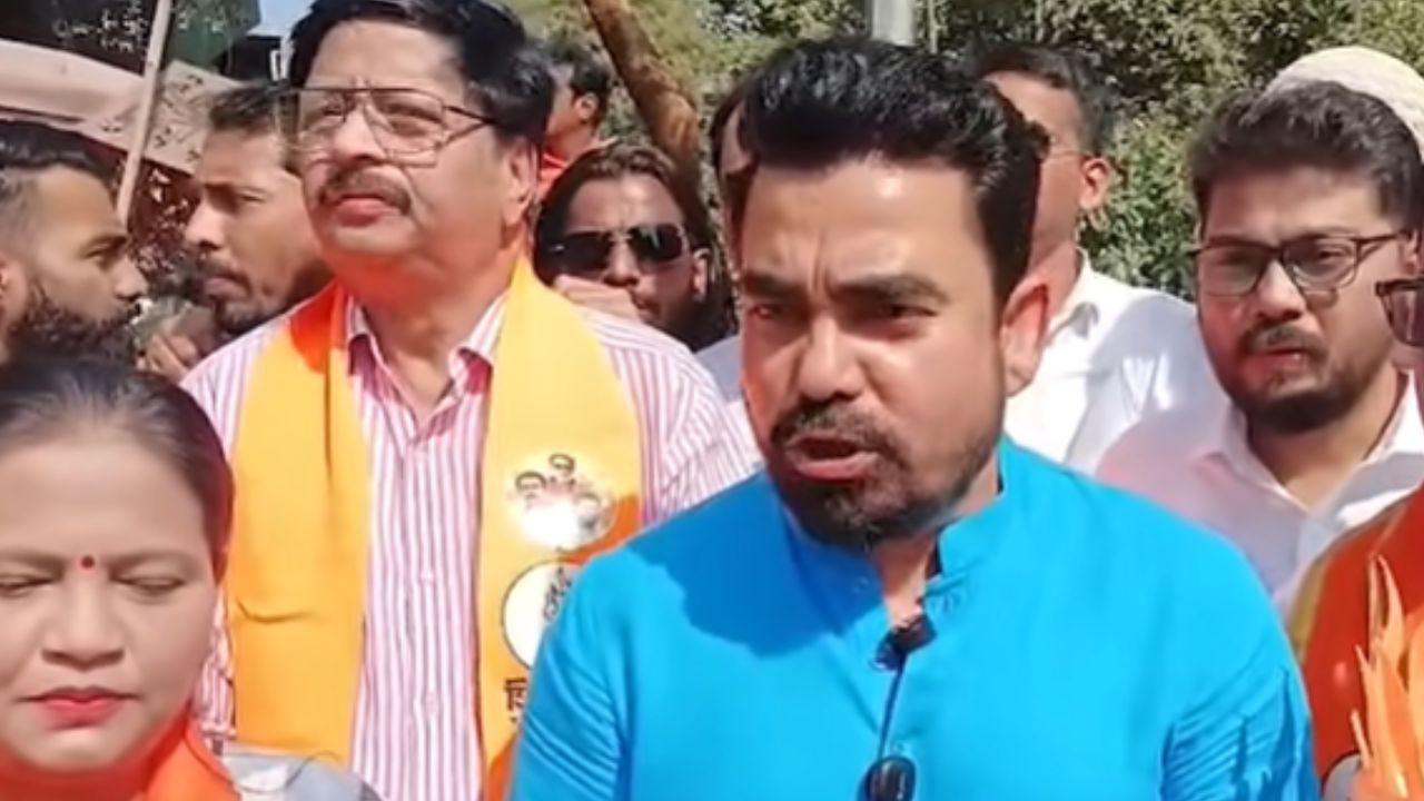 Navi Mumbai : ठाकरे बंधूंच्या युतीनंतर नवी मुंबईतील कार्यकर्त्यांचा मोठा जल्लोष