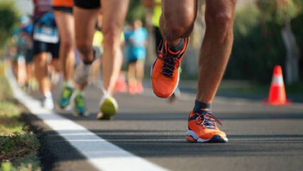 Chiplun News: चिपळूणच्या दुसऱ्या हाफ मॅरेथॉनला अभूतपूर्व प्रतिसाद; १८९५ धावपटूंचा सहभाग