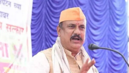 Maharashtra Politics: “… ते देवाचे अवतार आहेत”; हर्षवर्धन सपकाळांची भाजपवर सडकून टीका