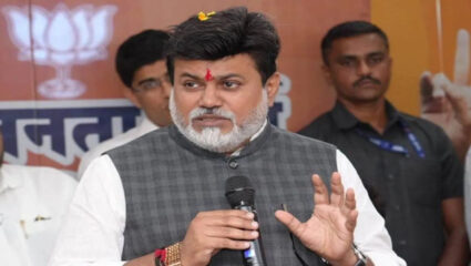 Maharashtra Politics: “८-८ दिवसांचे दौरे करण्याची वैभव नाईकांना…”; उदय सामंतांची टीका