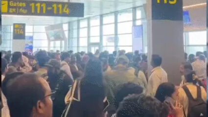 Bengaluru एअरपोर्ट बॉम्बने उडवण्याची धमकी अन् आज 42 उड्डाणे रद्द; देशातील अनेक विमानतळांवर…