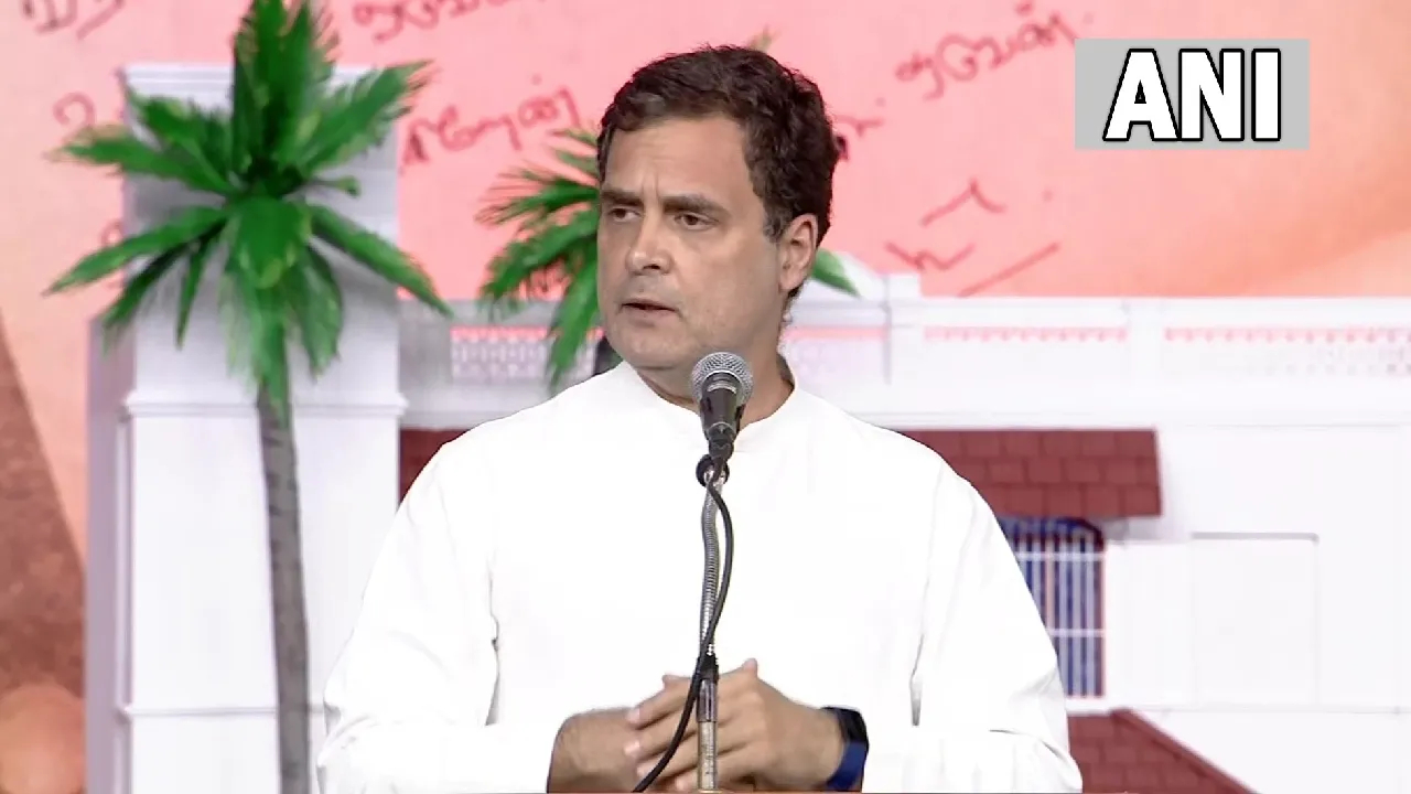 “… त्यामुळे आदेशावर टिप्पणी नको”; स्वातंत्र्यवीरांबाबतच्या ‘त्या’ प्रकरणात राहुल गांधींना कोर्टाने फटकारले