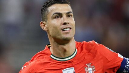  हा तर रोनाल्डोच खेळताना दिसतोय! एका बिहारी मुलाचा फुटबॉल मैदानावर जादुई खेळ; Video पाहाल तर थक्क व्हाल 