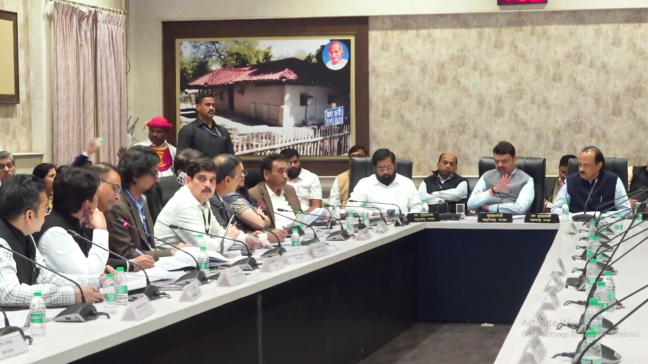 Devendra Fadnavis: पुणे महानगर क्षेत्रात 220 प्रकल्पांची कामे; 32 हजार 523 कोटींचा निधी मंजूर