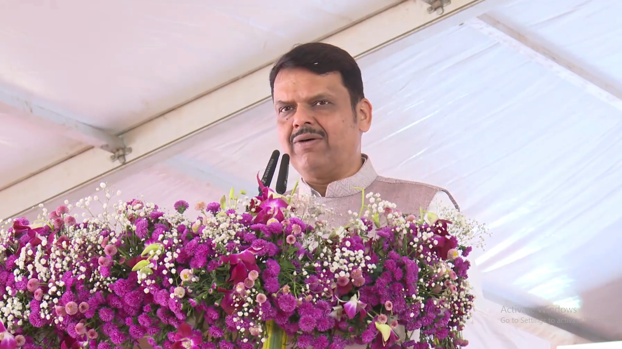 “ज्यांच्यामुळे भगवा जिवंत…”; CM फडणवीसांच्या हस्ते छत्रपती शिवरायांच्या अश्वारूढ पुतळ्याचे लोकार्पण