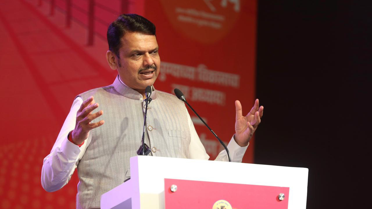 “पुण्याच्या विकासाचा नवा…”; निवडणुकीआधी Devendra Fadnavis यांनी दिली ३ हजार कोटींची भेट
