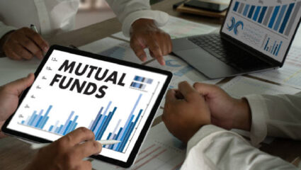 Axis Mutual Fund कडून ‘गोल्ड अँड सिल्व्हर पॅसिव्ह फंड’ ऑफ फंड्सची घोषणा; 20 तारखेला…