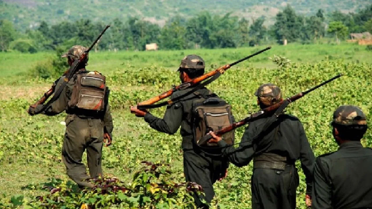 अंत होने वाला है! ‘या’ राज्यात तब्बल 22 नक्षलवाद्यांचे आत्मसमर्पण; प्रत्येकावर होते 1 लाखांचे बक्षीस