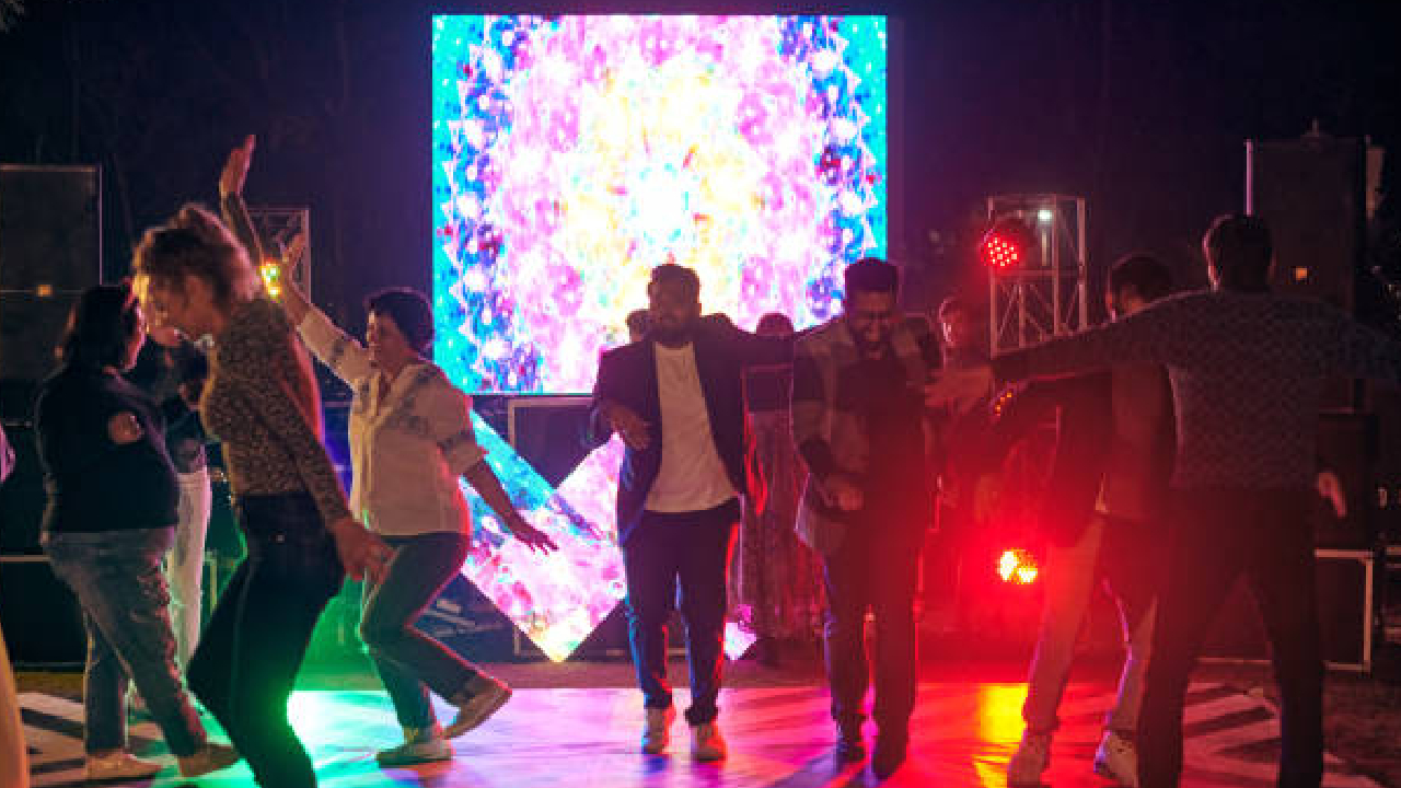 New Year Party: गुहागरात ‘थर्टी फर्स्ट’चा जल्लोष; पर्यटनाला कोणतेही गालबोट लागू नये म्हणून…