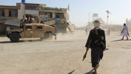 Pak-Afghan War : पाकिस्तान-अफगाण संघर्षाचा पुन्हा भडका; सीमेवर भीषण गोळीबार