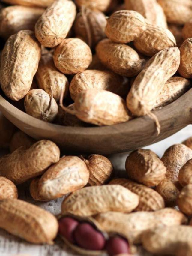 हिवाळ्यात शेंगदाणे खाण्याचे आरोग्यदायी फायदे