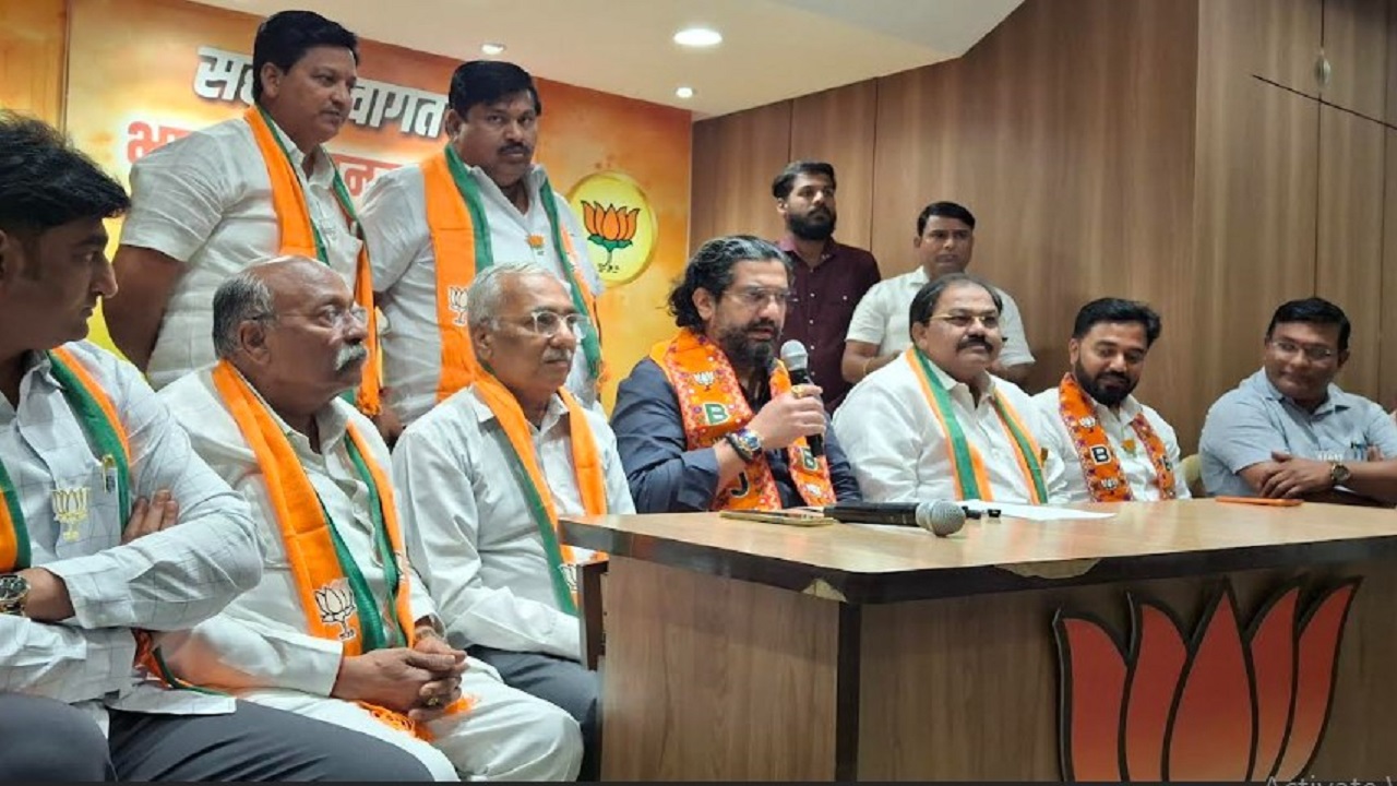 Maharashtra Politics : ‘जागा वाटपाची चर्चा तुटेपर्यंत ताणू नका’; सार्वजनिक बांधकाममंत्री शिवेंद्रराजेंचं विधान