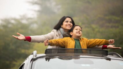 कशाला सनरूफसाठी जास्त पैसे मोजताय! ‘या’ Sunroof Cars वर एकदा नजर फिरवा