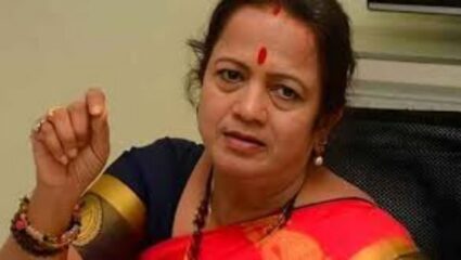 सत्तेतून पैसा आणि पैशातून पुन्हा सत्ता…! भाजपवर किशोरी पेडणेकरांचा संताप, पैशांचे वाटप केल्याचा आरोप