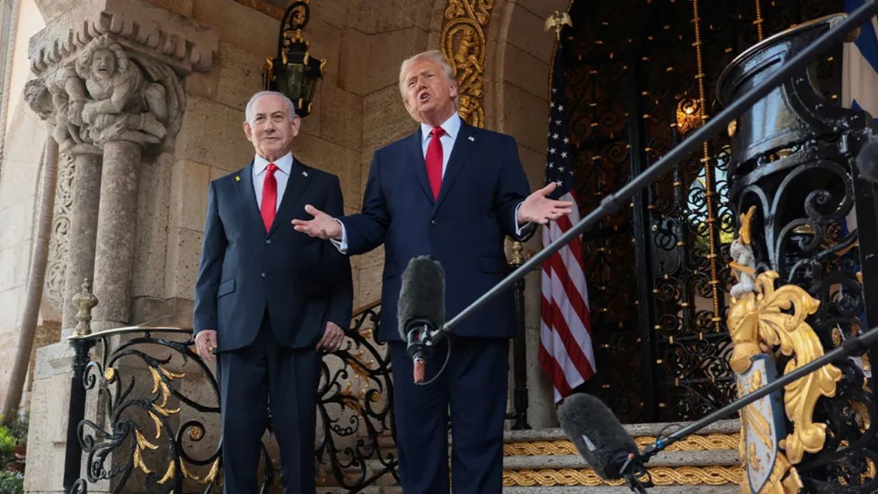 Israel Hamas War : ‘… वेळ संपत चाललीय’ ; नेतन्याहूंशी बैठकीनंतर ट्रम्प यांचा हमासला कडक इशारा