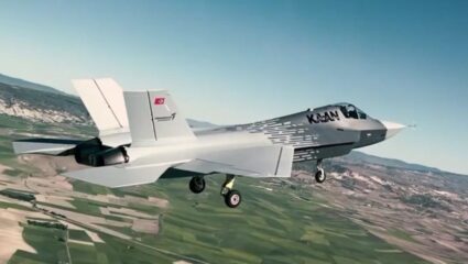 KAAN : बायकर ड्रोन आता पाकिस्तानमध्ये? तुर्कीयेची संरक्षण निर्यात 30 टक्क्यांनी वाढली; नवा बाजार पाकिस्तान