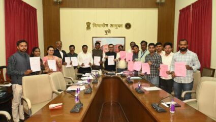 Pune News: पुणे विभागातील पदवीधर, शिक्षक मतदारसंघांच्या याद्या प्रसिद्ध; २.७२ लाख पदवीधर, ४४ हजार शिक्षक नोंदणी