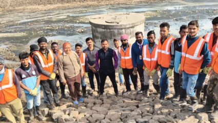 Sukhna River Pollution: पुनर्विकास कामात प्रगती, पण नदीत दूषित पाणी; ‘या’ त्रुटीवर आयुक्तांनी व्यक्त केली नाराजी