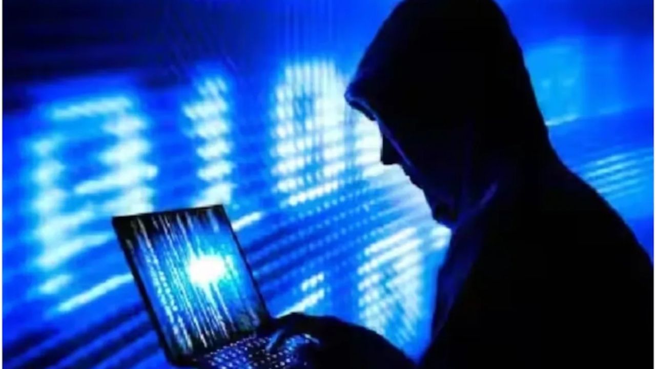 Mumbai Cyber Fraud: आता चोरांनी थेट हद्दच केली पार! सरन्यायाधीशांच्याच नावाचा केला वापर; महिलेची ३ कोटी ७५ लाखांची ऑनलाइन लूट