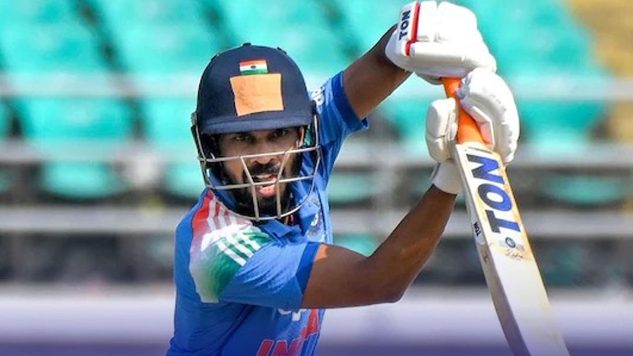 IND vs SA : ऋतुराज गायकवाडच्या खराब कामगिरीनंतर आकाश चोप्राने केले समर्थन! म्हणाला – गुणांसाठी दोष देऊ नका…