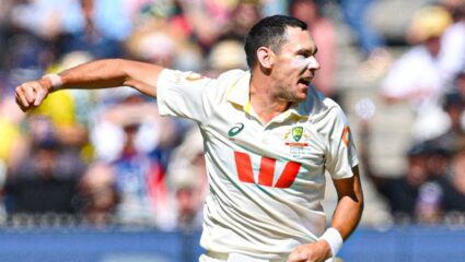 AUS vs ENG : बॉक्सिंग डे कसोटीच्या पहिल्या दिवशी फलंदाज फेल, गोलंदाजांनी घेतले 20 विकेट्स! वाचा पहिल्या दिवसाचा संपूर्ण अहवाल