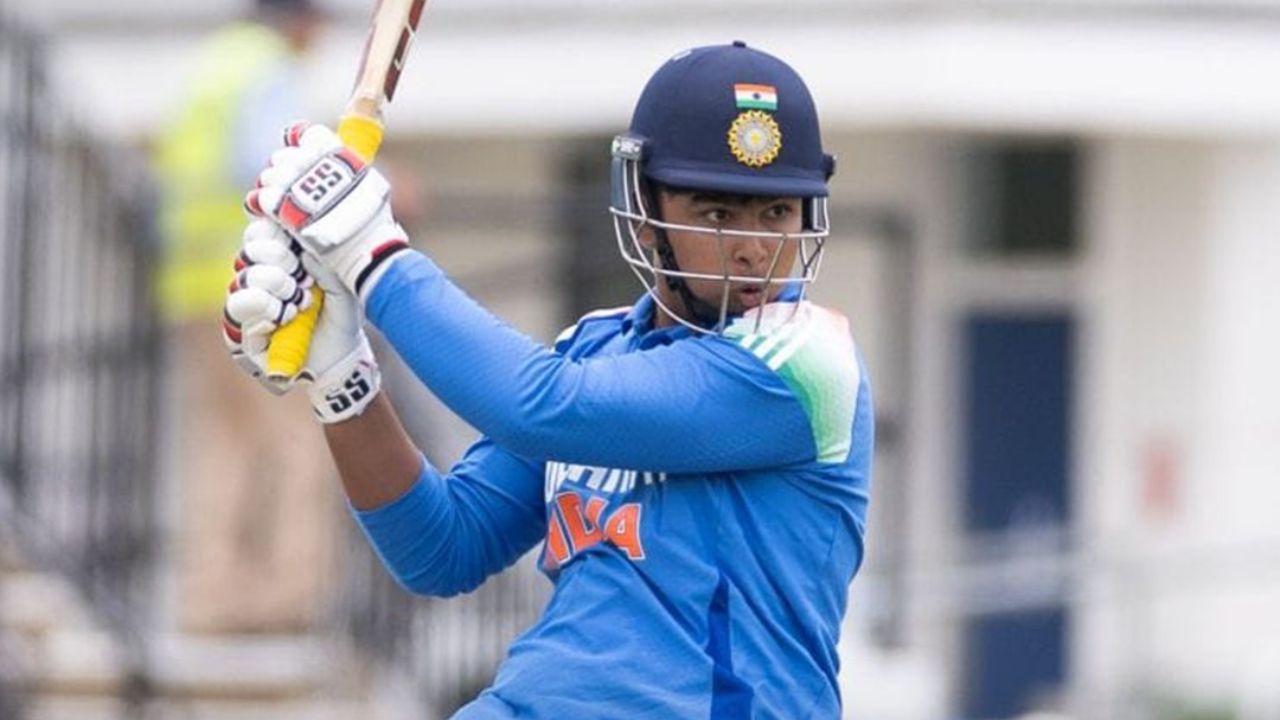 वैभव सूर्यवंशीची बॅट पुन्हा बरसली, मलेशियाच्या गोलंदाजांची केली धुलाई! 192 च्या स्ट्राईक रेटने 26 चेंडूत केले अर्धशतक पूर्ण