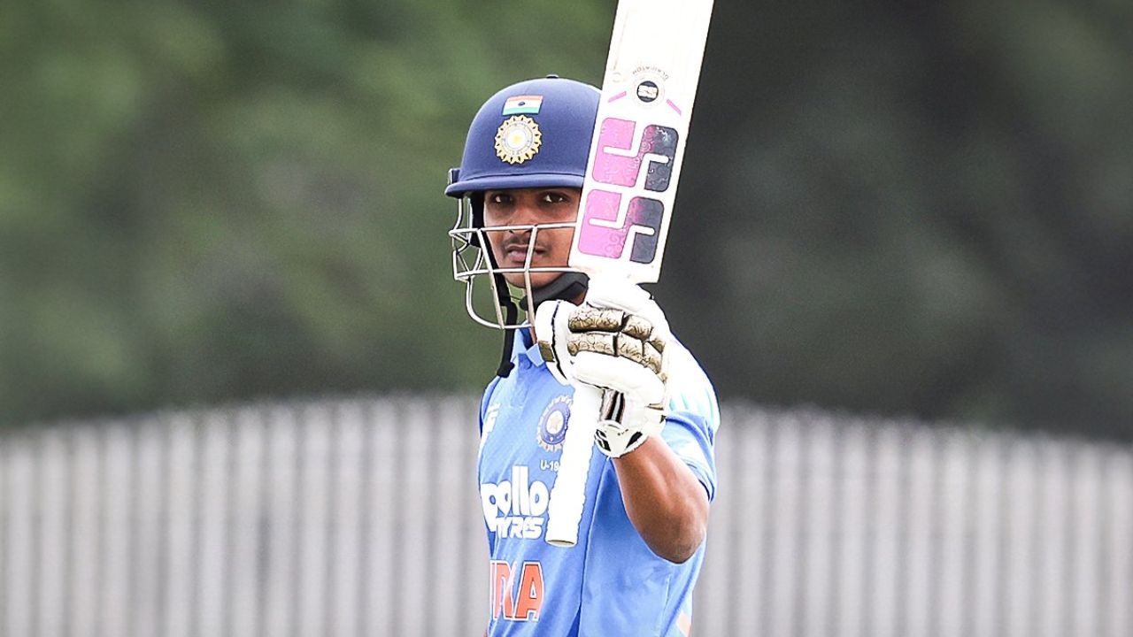 खरचं कौतुकास्पद…Abhigyan Kundu ने झळकावले द्विशतक! मलेशियासमोर भारताचे मोठे आव्हान