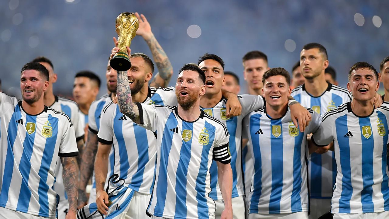 FIFA World Cup Draw : Lionel Messi च्या अर्जेंटिनाचा पहिला सामना अल्जेरियाशी होणार, ड्रॉमध्ये इंग्लंड आणि स्पेनचे नशीब चमकले