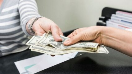 Vastu Tips: पैशांच्या व्यवहारासाठी आठवड्यातील ‘हे’ दिवस मानले जातात अशुभ