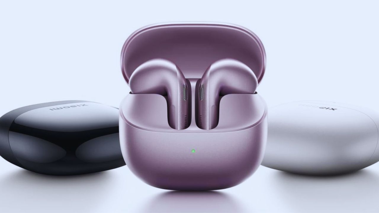 कमी किंमत, जबरदस्त आवाज! Xiaomi चे नवे ईयरबड्स लाँच, 35 तासांची दमदार बॅटरी आणि Harman-ट्यून्ड ऑडिओची धमाल