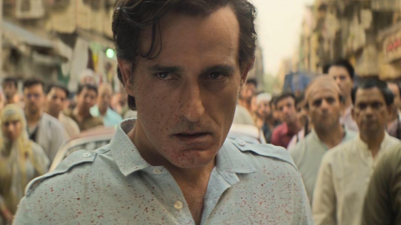 सुरुवातीला Downfall आता जबरदस्त Comeback! ‘धुरंधर’ अभिनेता अक्षय खन्नाची संपत्ती पाहून चमकतील डोळे