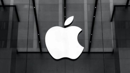 Apple घेऊन आली सर्वात भारी ऑफर! स्वस्तात खरेदी करा मॅकबुक आणि आयफोन, ग्राहकांचा होणार फायदा