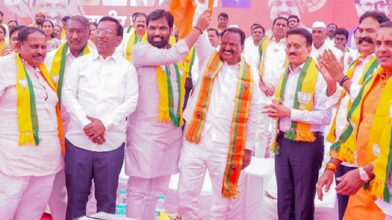 भाजपमध्ये इन्कमिंग सुरूच; बाबाराजे देशमुखांनी केला प्रवेश