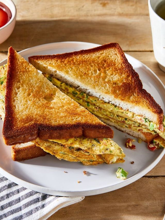 तुम्ही दररोज नाश्त्यात ब्रेड ऑम्लेट खाल्ल्यास काय होते