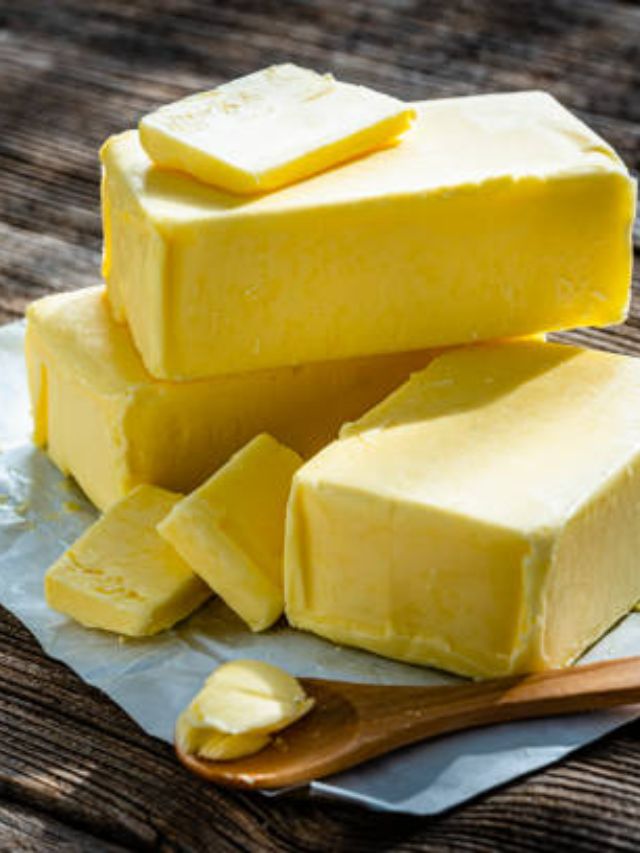 मार्केटमधून कशाला? ताज आणि शुद्ध बटर बनवा घरच्या घरी