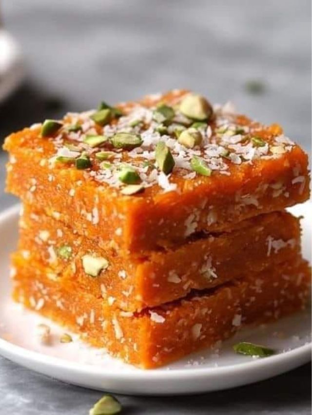 हिवाळ्यात बनवा गाजराची बर्फी, आठवडाभर साठवून ठेवता येईल