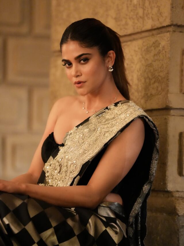 आदिती पोहनकर... इतना खूब ना दिखो साडी पहनकर! हृदयात प्रेम वाढतं...