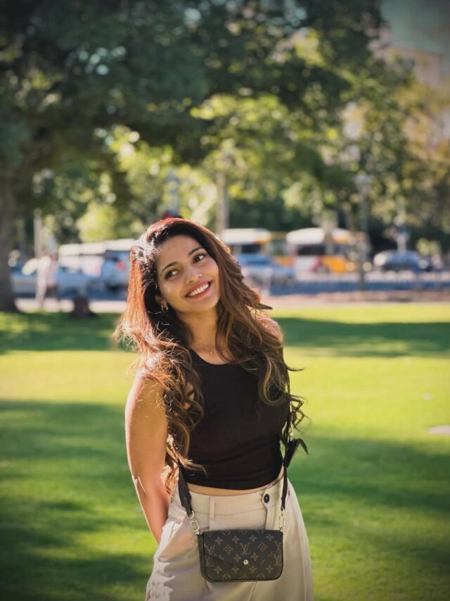 पूजा... तुझ्यात गुंतलाय हदय माझा!