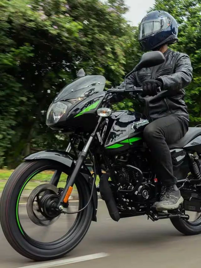 डिसेंबर महिन्यात बाईक खरेदी चूक की बरोबर? फायदे आणि नुकसान