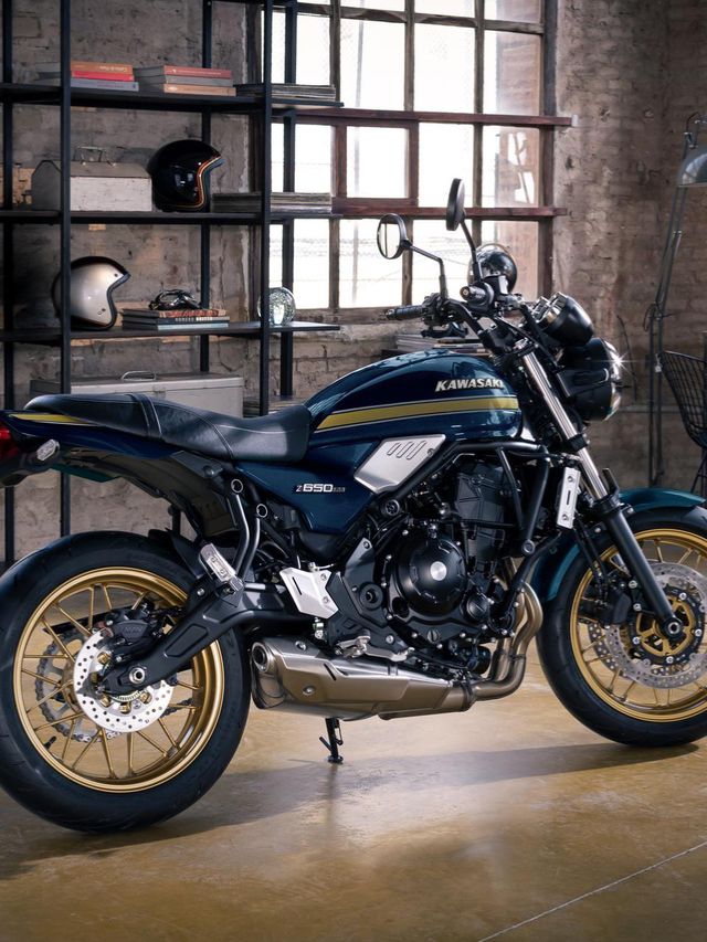 रेट्रो लूक.. मॉडर्न फीचर्स.. लाँच झाली Kawasaki Z650RS बाईक
