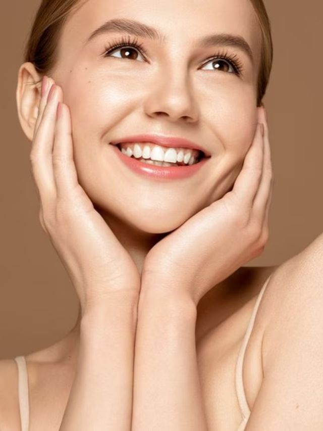 थंडीत ग्लोइंग स्किनसाठी ट्राय करा होममेड विटर फेस पॅक