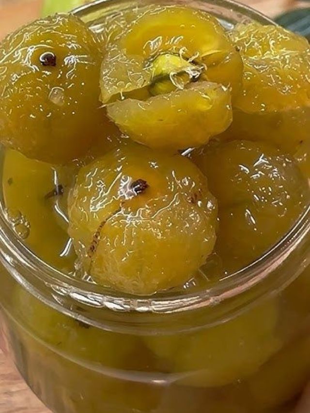 आवळ्याचा मुरांबा खाल्ल्याने काय होते माहितेय?