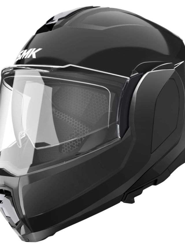 Studds ने लाँच केली SMK हेल्मेट सीरीज, स्टाइल.. स्मार्ट फीचर्स