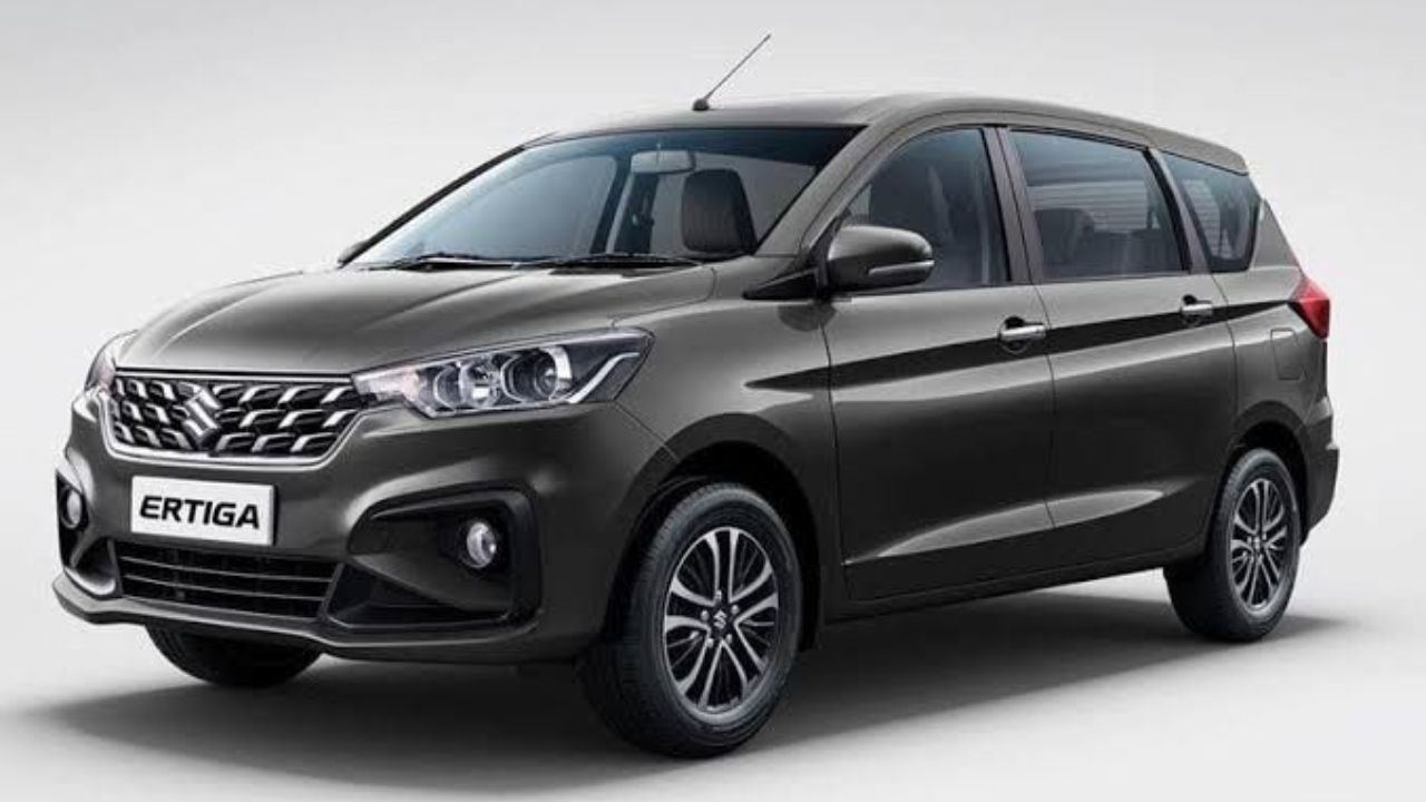याच 5 कारणांमुळे प्रत्येक महिन्यात Maruti Suzuki Ertiga विक्रीत झेंडे रोवतेच!