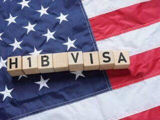 H-1B Visa News: ट्रम्प यांच्या H-1B Visa फी निर्णयाला आव्हान! न्यूयॉर्कसह 19 राज्यांनी न्यायालयात दाखल केला खटला 