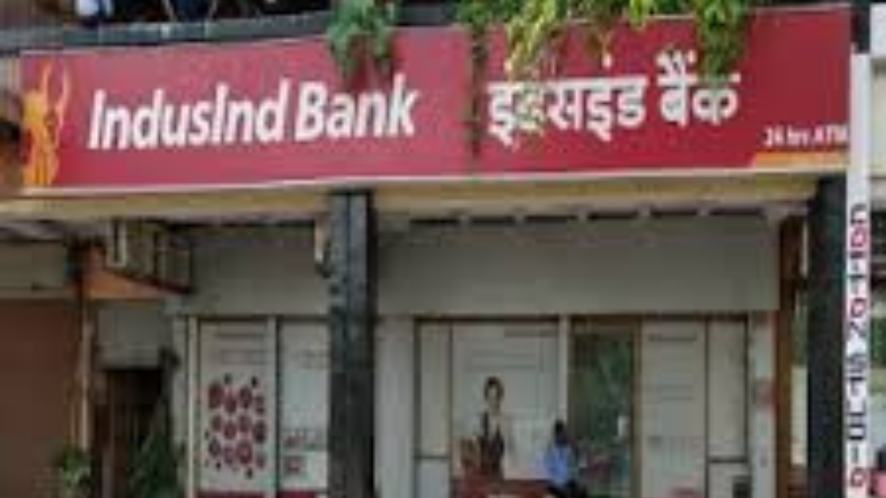 Indusind Bank पुन्हा अडचणीत, केंद्र सरकारने SFIO ला चौकशीचे आदेश दिले, काय आहे प्रकरण?